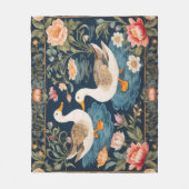 Zwei elegante Ducks William Morris Inspiriert Fleecedecke (Vorderseite)