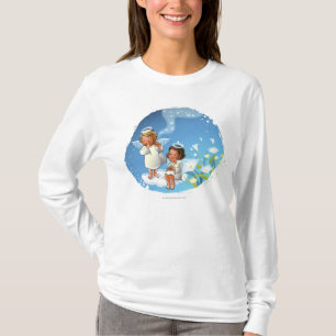 Zwei Engel, die auf den Wolken sitzen T-Shirt