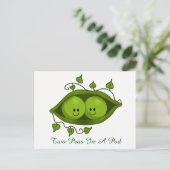 Zwei Erbsen in einem Pod Postkarte (Stehend Vorderseite)