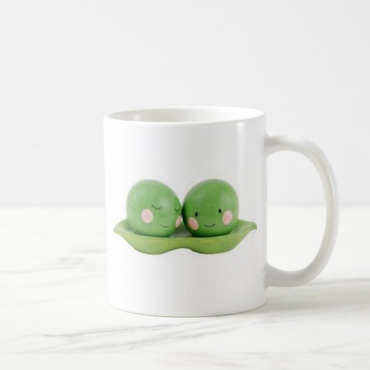 Zwei Erbsen in einer Hülse Kaffeetasse (Rechts)