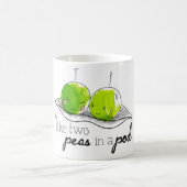 Zwei Erbsen in einer Hülse Kaffeetasse (Mittel)