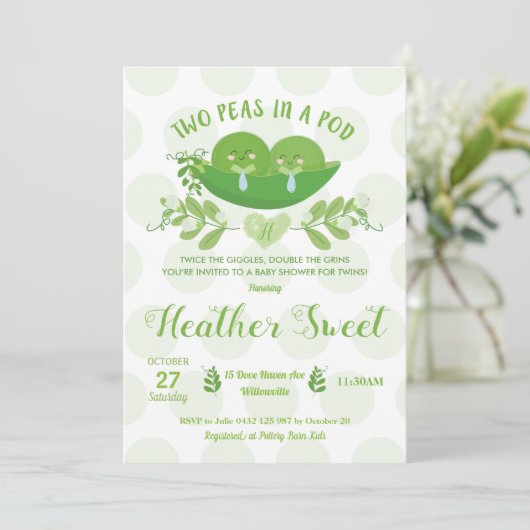 Zwei Erbsen in einer Hülsen-Babyparty-Einladung Einladung (Stehend Vorderseite)