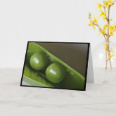 Zwei Erbsen in einer Hülsen-Karte (freier Raum) Karte (Gelbe Blume)