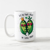 Zwei Erbsen in einer Liebe Pod Adorable Valentines Kaffeetasse (Links)