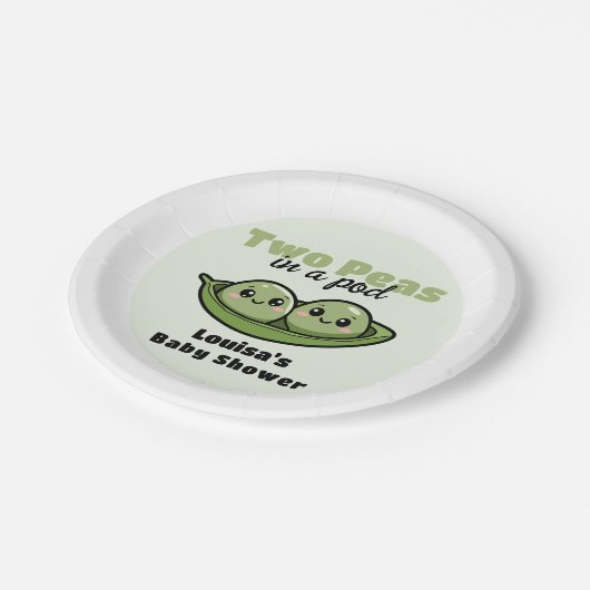 Zwei Erbsen in einer Pod-Zwillingsdusche Pappteller (Schrägansicht)