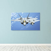 Zwei F-22-Raptoren fliegen über den Pazifik 2 Leinwanddruck (Insitu (Holzboden))