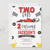 Zwei Fast 2 Neugierige Rot Einladung (Vorderseite)