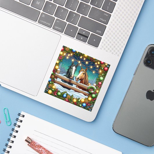 Zwei festliche Cartoon Pferde im Comic Book Style Aufkleber (Laptop mit iPhone)