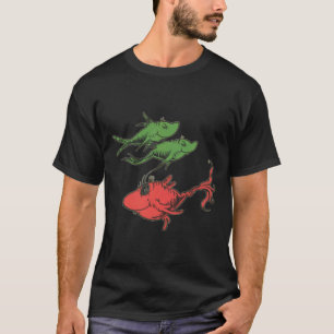 Zwei Fischfische Roter Fisch Blauer Fisch T-Shirt