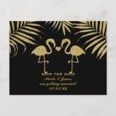 Zwei Flamingos Liebe Black & Gold Save the Date Ca Ankündigungspostkarte (Vorderseite)