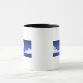 Zwei Flasche-rochen das Delphinherausspringen des Tasse (Zentrum)