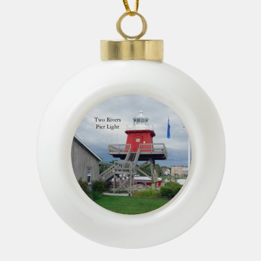 Zwei Flüsse Pier Leichte Schneeflocke oder Ballsch Keramik Kugel-Ornament (Vorderseite)