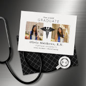 Zwei Fotos nährende weiße Schwarze Insignien