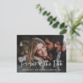 Zwei Fotos | Weißes Herz und Skript Ändern des Dat Ankündigungspostkarte (Stehend Vorderseite)