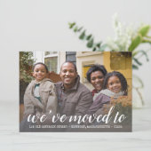 Zwei Fotos Wir haben Skriptänderungen verschoben Ankündigung (Stehend Vorderseite)