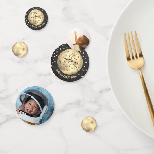 Zwei Fotos zum 2. Geburtstag des Party Konfetti (Gruppe)