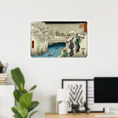 Zwei Frauen, die im Schnee umhergehen Poster (Heimbüro)