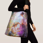 Zwei Freunde Tragetaschen Mit Langen Trägern (Von Nahem)