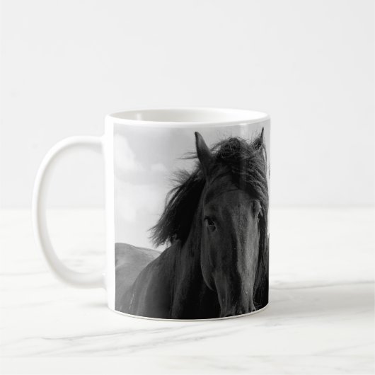 Zwei friesische Stallions. Kaffeetasse (Links)