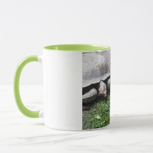 Zwei fütternd Schildkröten Tasse (Links)