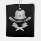 Zwei gekreuzte Gewehre und Hut Keramikornament (Links)