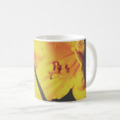 Zwei gelbe Blumen Kaffeetasse (VorderseiteRechts)