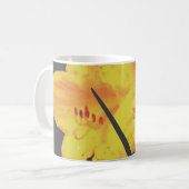 Zwei gelbe Blumen Kaffeetasse (Vorderseite Links)