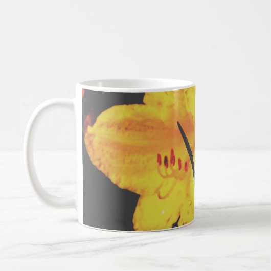 Zwei gelbe Blumen Kaffeetasse (Links)