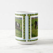 zwei Gerahmte Galloway Calves, Kaffeetasse (Mittel)
