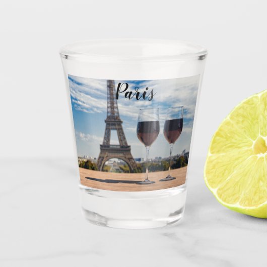 Zwei Glas Wein mit Eiffelturm (Vorderseite)