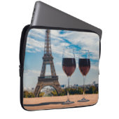 Zwei Glas Wein mit Eiffelturm Laptopschutzhülle (Vorne Rechts)