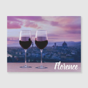 Zwei Gläser Rotwein auf der Silhouette von Florenz Magnetkarte