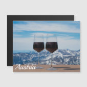 Zwei Gläser Rotwein gegen Berge Magnetkarte (Vorne/Hinten)