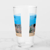 Zwei Gläser Rotwein mit Blick auf Dubrovnik (Rechts)