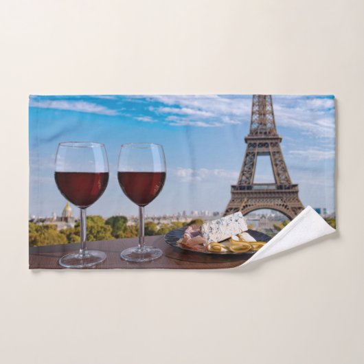 Zwei Gläser Wein im Café von Paris Handtuch (Handtuch)