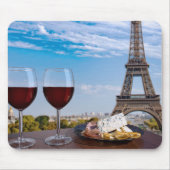 Zwei Gläser Wein im Café von Paris Mousepad (Vorne)