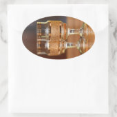 Zwei goldene Brillen Ovaler Aufkleber (Tasche)