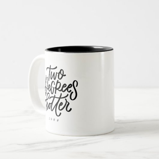 Zwei Grad heißer Zweifarbige Tasse (Vorderseite Links)