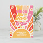 Zwei Groovy Hippie 2. Geburtstag Sunshine Daisy Einladung (Stehend Vorderseite)