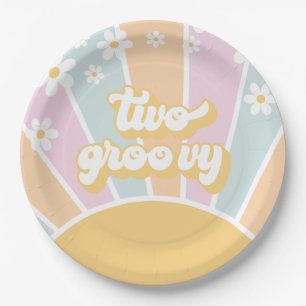 Zwei Groovy pastellfarbene Retro-Sonnenblumen-Boho Pappteller