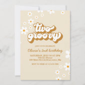 Zwei Groovy Retro Daisy 2. Geburtstag Einladung (Vorderseite)