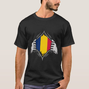 Zwei Hände Ripping offenbaren Flag des Tschad T-Shirt