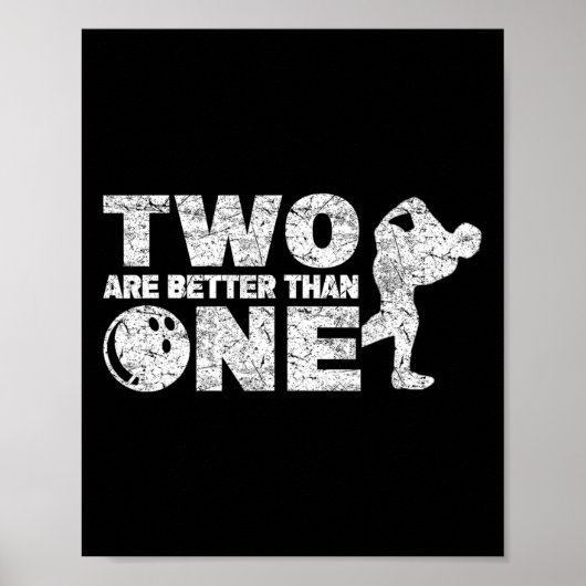 Zwei handhabte Bowler Funny Bowling Poster (Vorne)