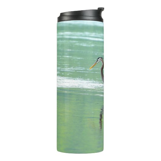 Zwei Helden am Fluss Thermosbecher (Nach links gedreht)