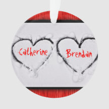 Zwei Herzen frisches weißes Schneerot Wellblech