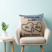 Zwei Herzen im Sand Mr. & Mrs. Wedding Pillow Kissen (Stuhl )