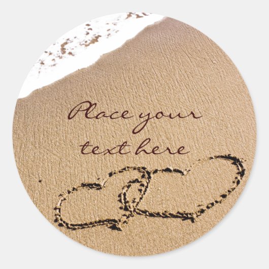 Zwei Herzen im Sand Runder Aufkleber (Vorderseite)