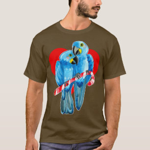 Zwei Hyazinthenara-Papageien sitzen auf Candy Cane T-Shirt