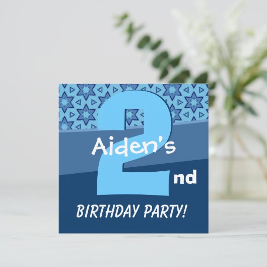 Zwei Jahre alte Birthday Blue Stars für Boy W724 Einladung (Stehend Vorderseite)