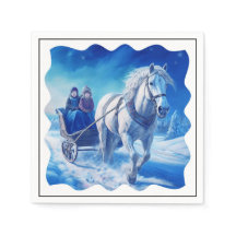 Zwei junge Mädchen auf einer schneebedeckten Schli